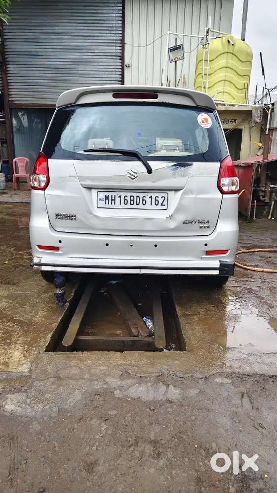 Maruti Suzuki Ertiga Zdi 2013