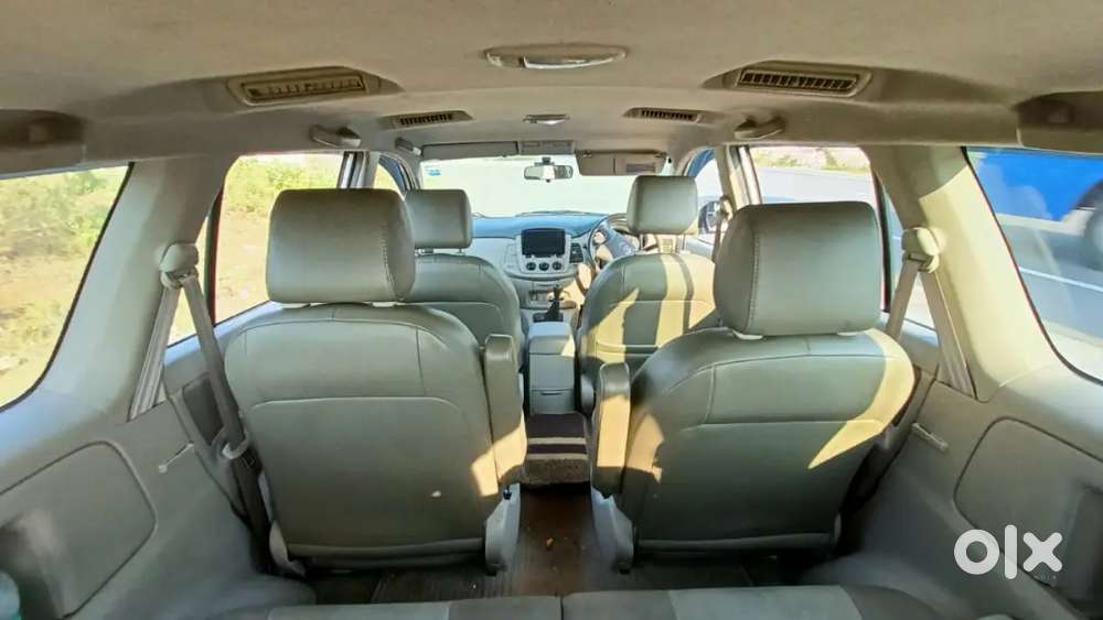 Toyota Innova 2014 Diesel 170000 Km Driven