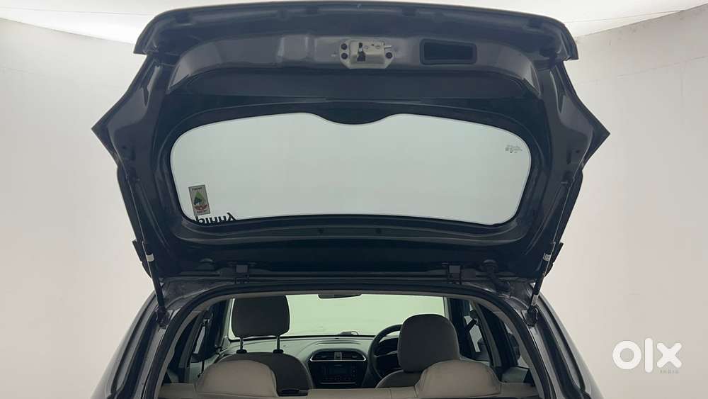 Tata Tiago Xm, 2025, Petrol
