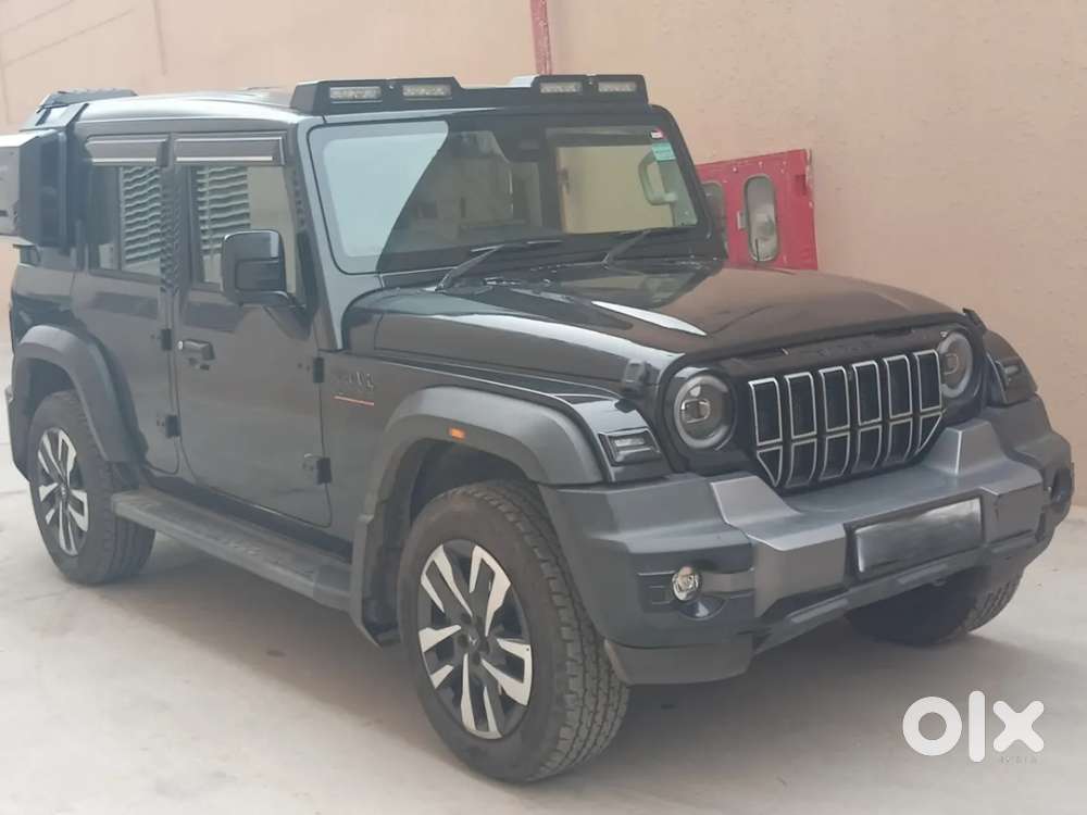 Mahindra Thar Roxx, 2024, Petrol