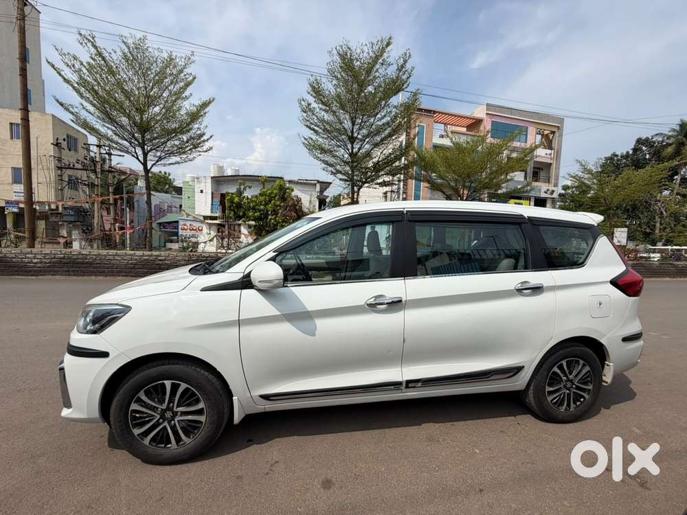 Maruti Suzuki Ertiga Zxi (o) Cng [ ], 2023, Cng & Hybrids