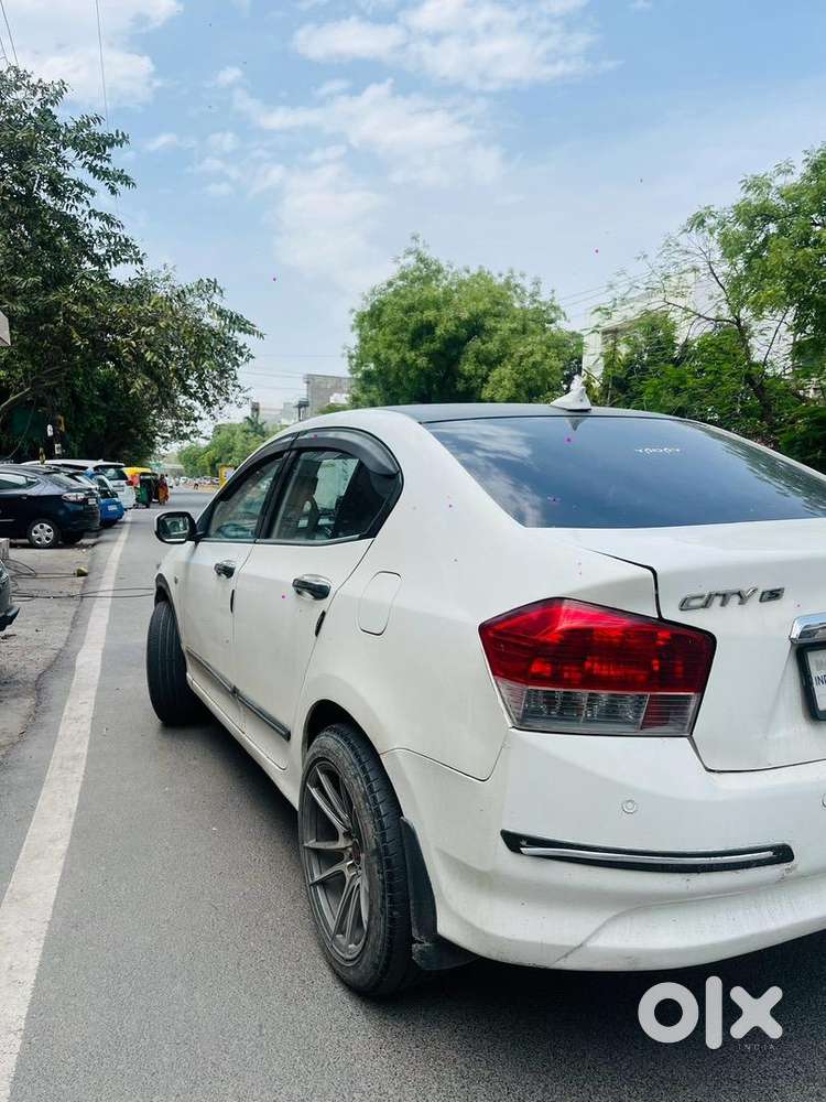 Honda City 2011 Cng & Hybrids Well Maintained