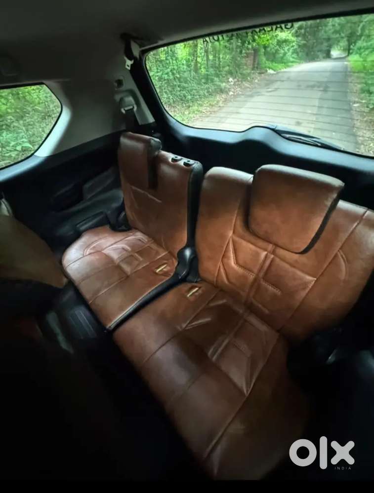 Toyota Innova Crysta 2.4 V 2016 Diesel Manual