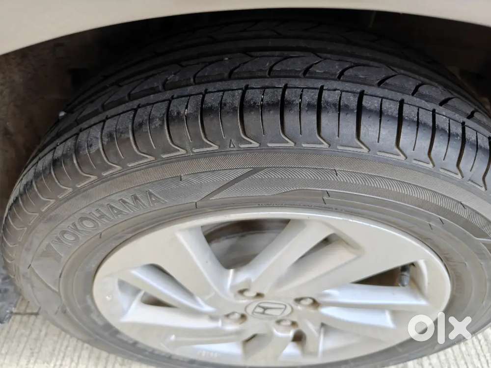 Honda Jazz - Top Model With New Tyres, Suspension, Battery, Etc.