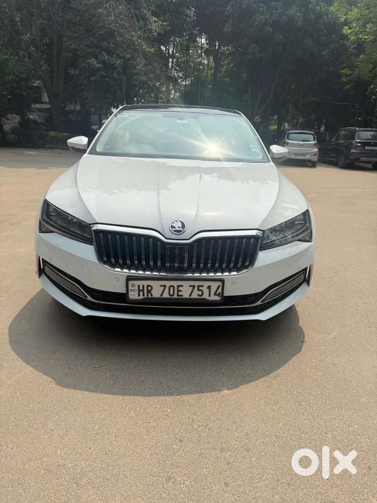 Skoda Superb 2.0 L&k Tsi At, 2020, Petrol