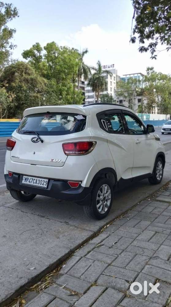 Mahindra Kuv100 Nxt 1.2 K8 Petrol 6 Str Dual Tone, 2017, Petrol