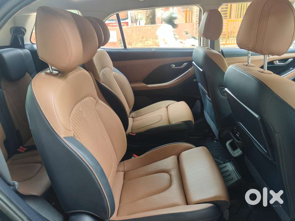 Hyundai Alcazar Signature 1.5 Petrol Dct 6str, 2024, Petrol