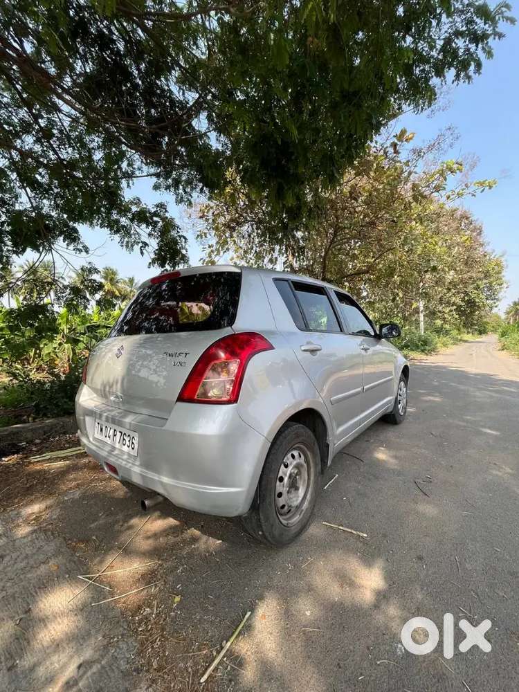 Maruti Suzuki Swift 2005 Petrol - Best Condition