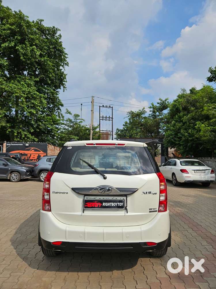 Mahindra Xuv500 At W10 Fwd, 2017, Diesel