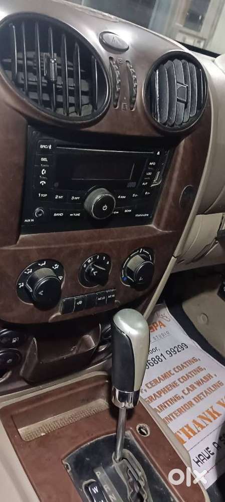 Mahindra Scorpio, 2015