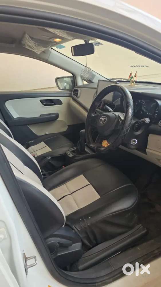 Tata Altroz 1.2 Petrol 2021