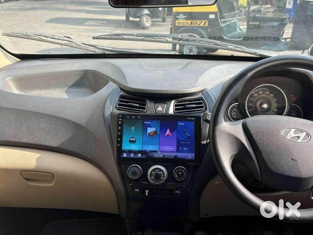 Hyundai Eon 0.8 Magna (o), 2011, Petrol