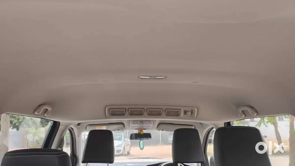 Maruti Suzuki Xl6 1.5 Alpha At, 2022, Petrol