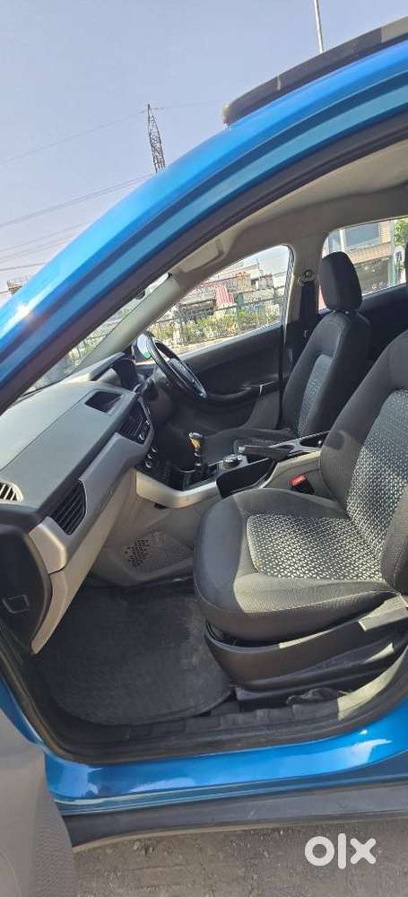 Tata Nexon 1.5 Revotorq Xm (s), 2019, Diesel