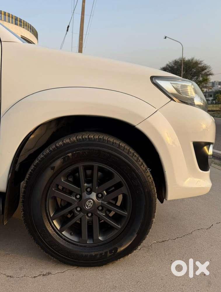 Toyota Fortuner 2011-2016 4x2 At, 2015, Diesel