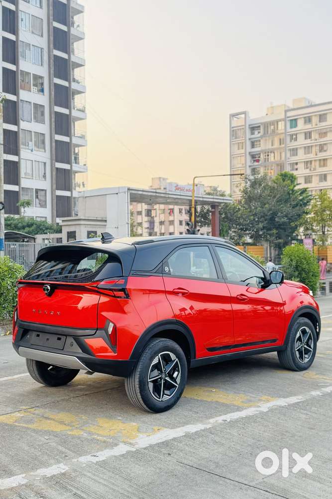 Tata Nexon Fearless Plus 1.2 Revotron Petrol 6 Mt, 2024, Diesel