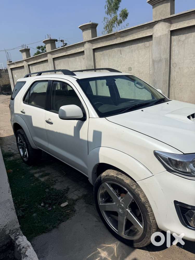 Toyota Fortuner 2010 Diesel Well Maintained