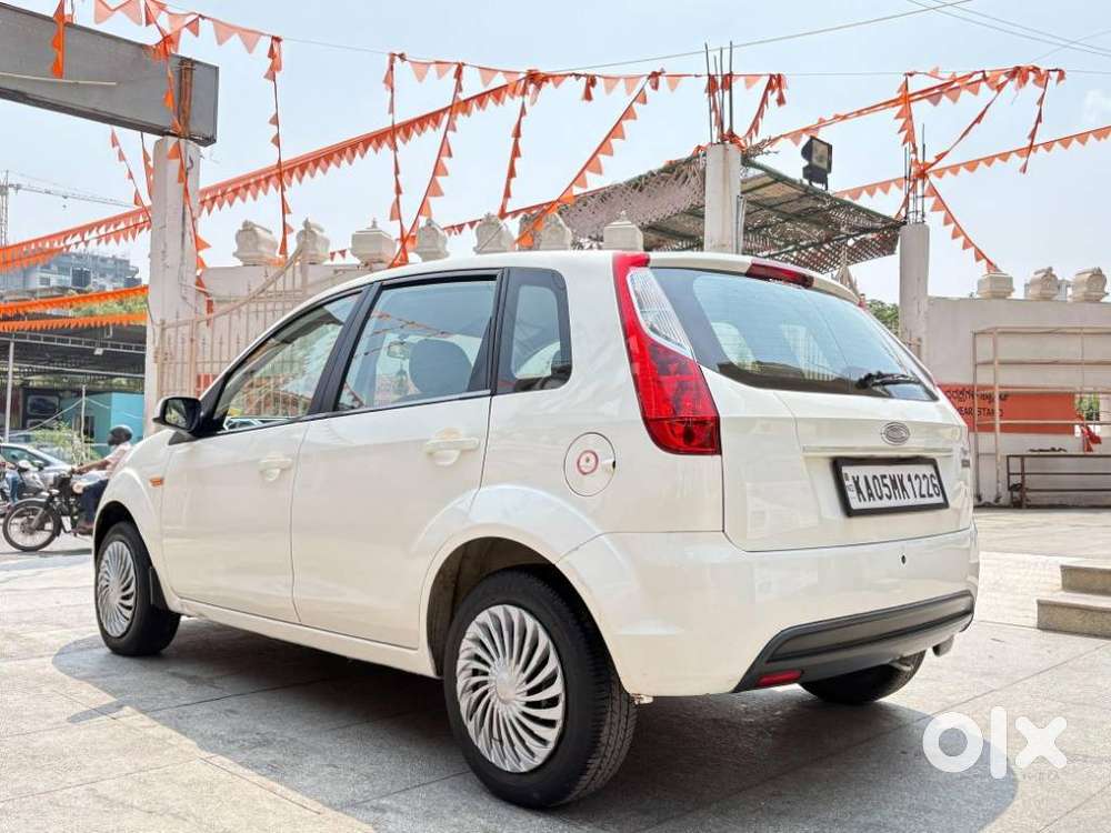 Ford Figo 2010-2012 Petrol Zxi, 2011, Petrol