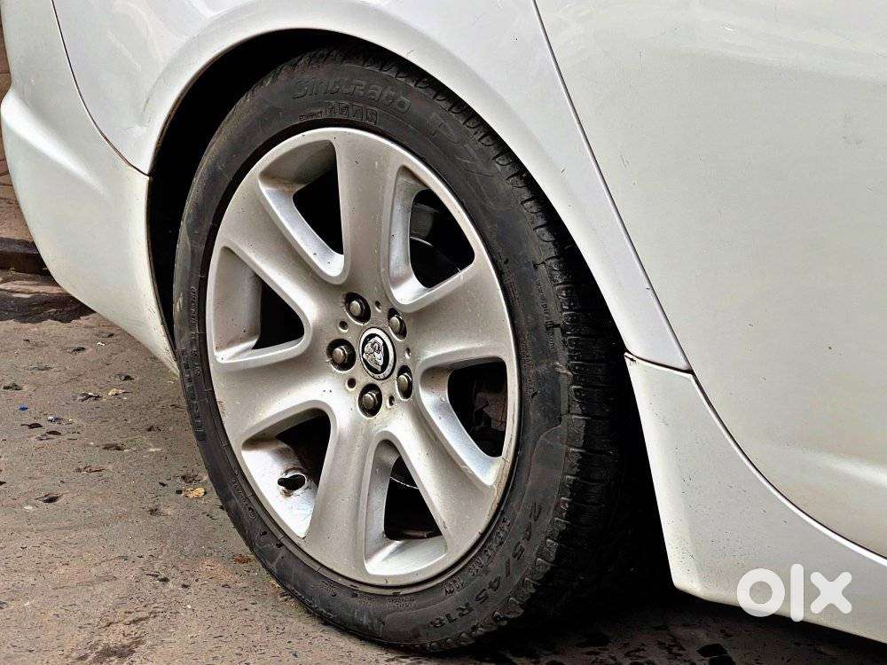 Jaguar Xf Petrol R V8, 2011, Petrol