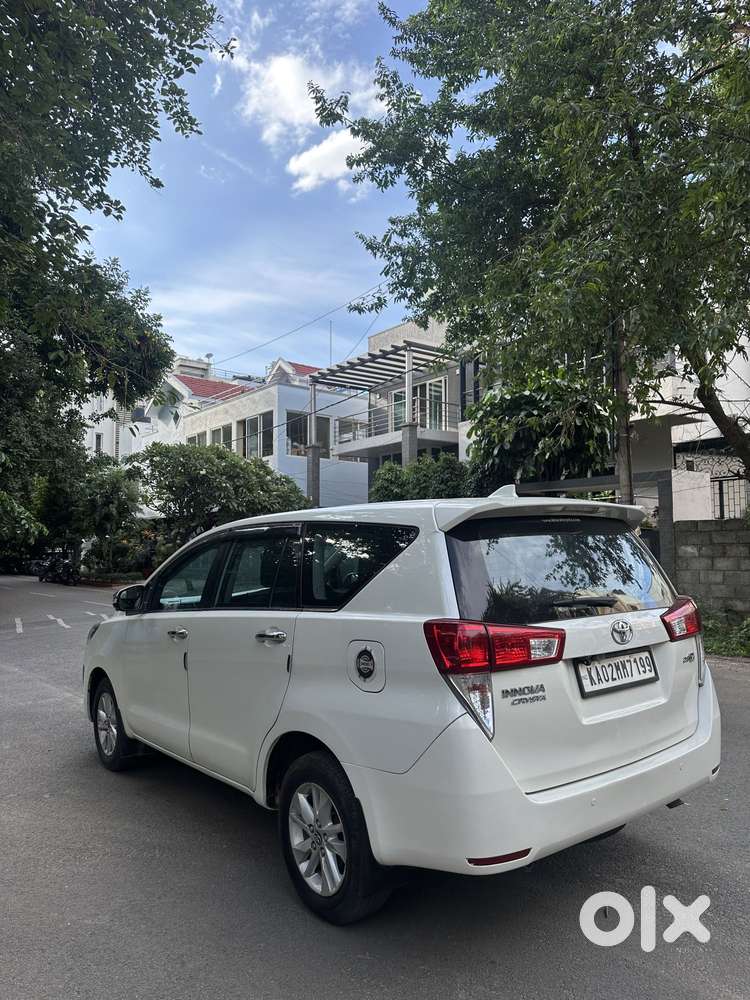 Toyota Innova Crysta 2.8z Automatic, 2017, Diesel