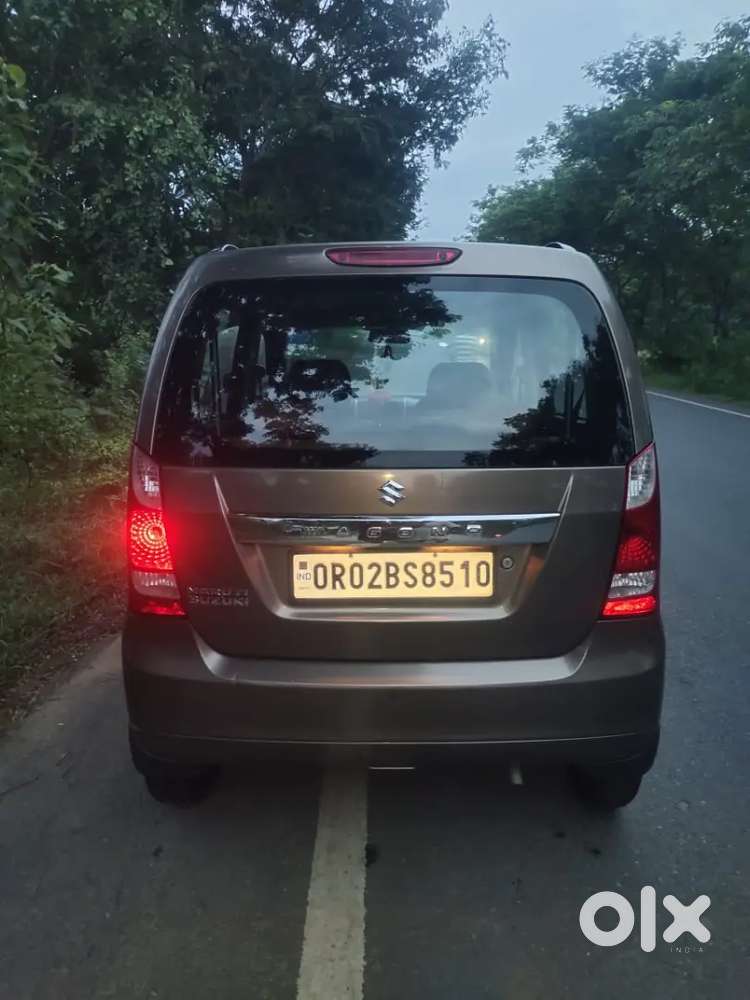 Maruti Suzuki Wagon R Lxi Petrol  2011 Model  69,554 Km