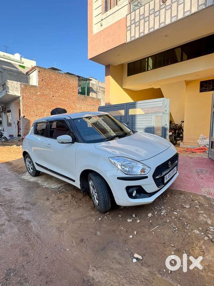 Maruti Suzuki Swift 2023 Petrol Well Maintained