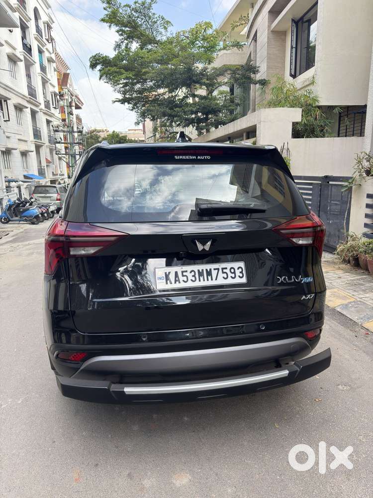 Mahindra Xuv700 2.0 Ax 7 Petrol At Str, 2024, Petrol