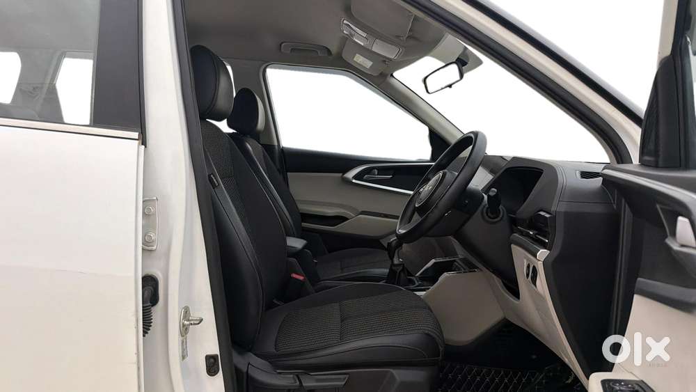 Kia Carens 1.5 Prestige Plus Diesel 7 Str Imt, 2022, Diesel