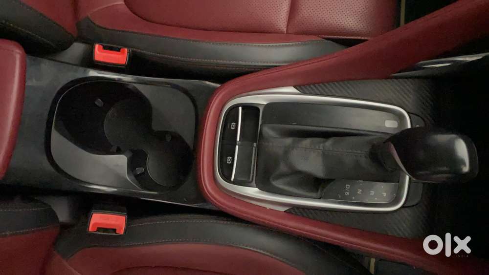 Mg Astor 1.5 Savvy Cvt S Red, 2022, Petrol