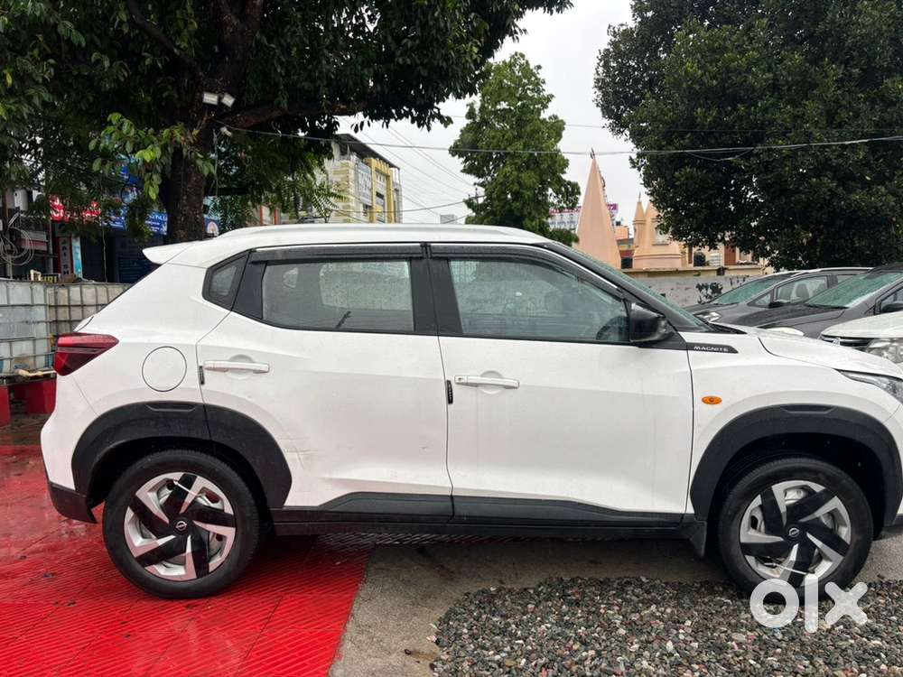 Nissan Magnite 2021 Petrol Well Maintained