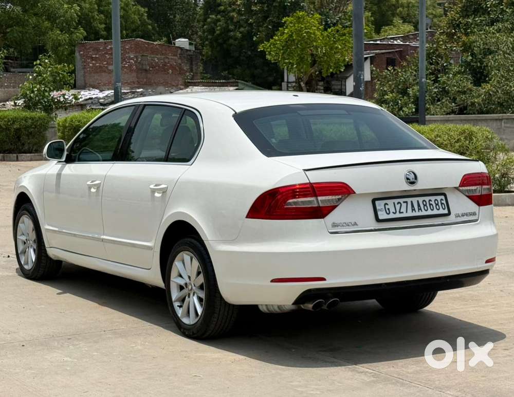 Skoda Superb 2013-2015 Elegance 1.8 Tsi At, 2014, Petrol