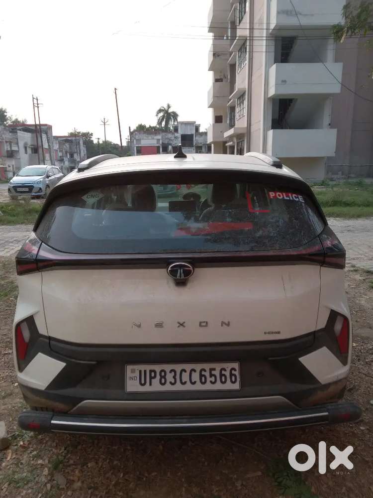 Tata Nexon Creative Petrol 2026