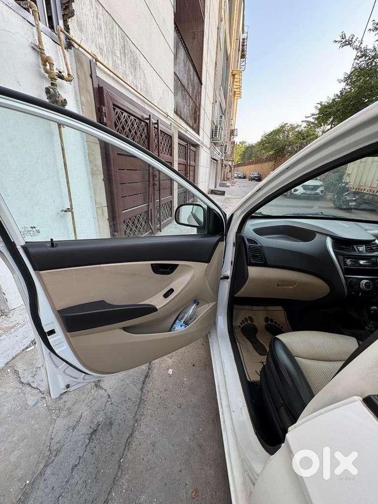 Hyundai Petrol Manual 2015