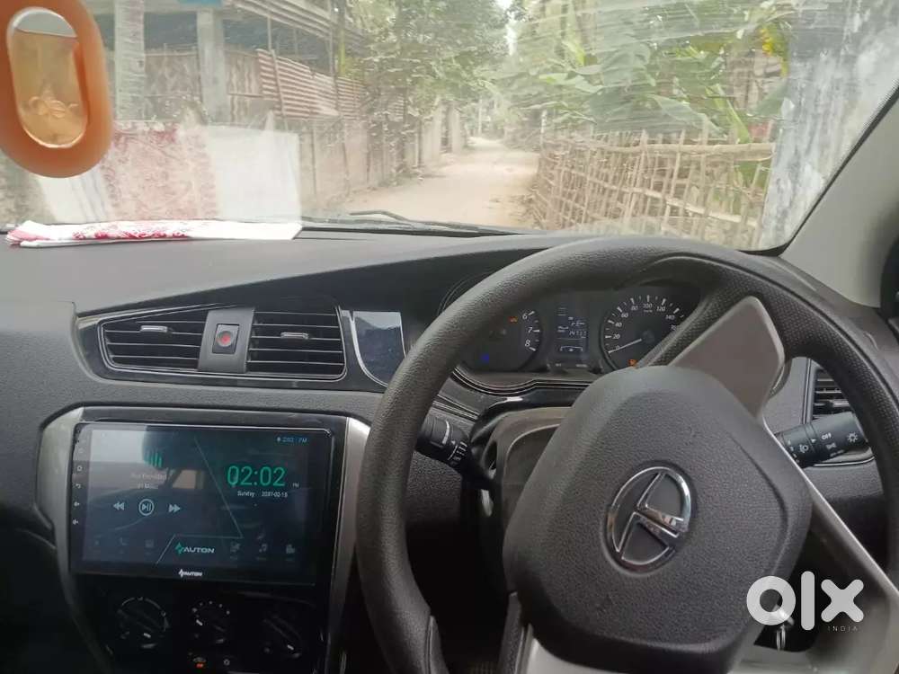 Tata Bolt Revotron 2018..