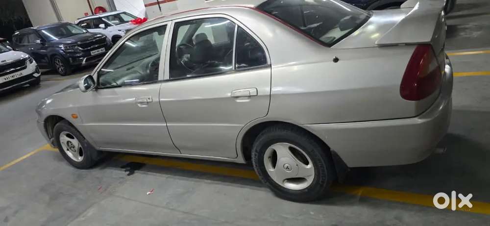 Mitsubishi Lancer 1.5 Lx 2001