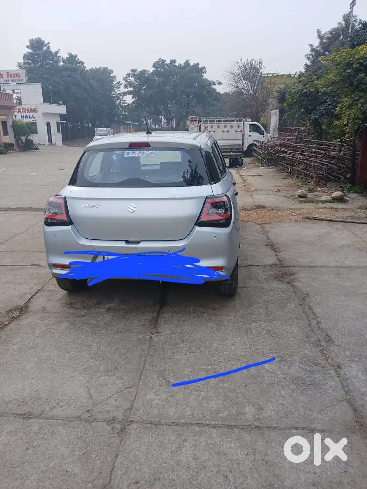 Maruti Suzuki Swift Lxi Petrol 2025