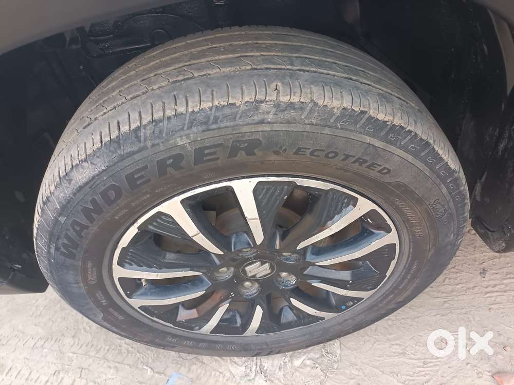 Maruti Suzuki Brezza Zxi Plus At, 2020, Petrol