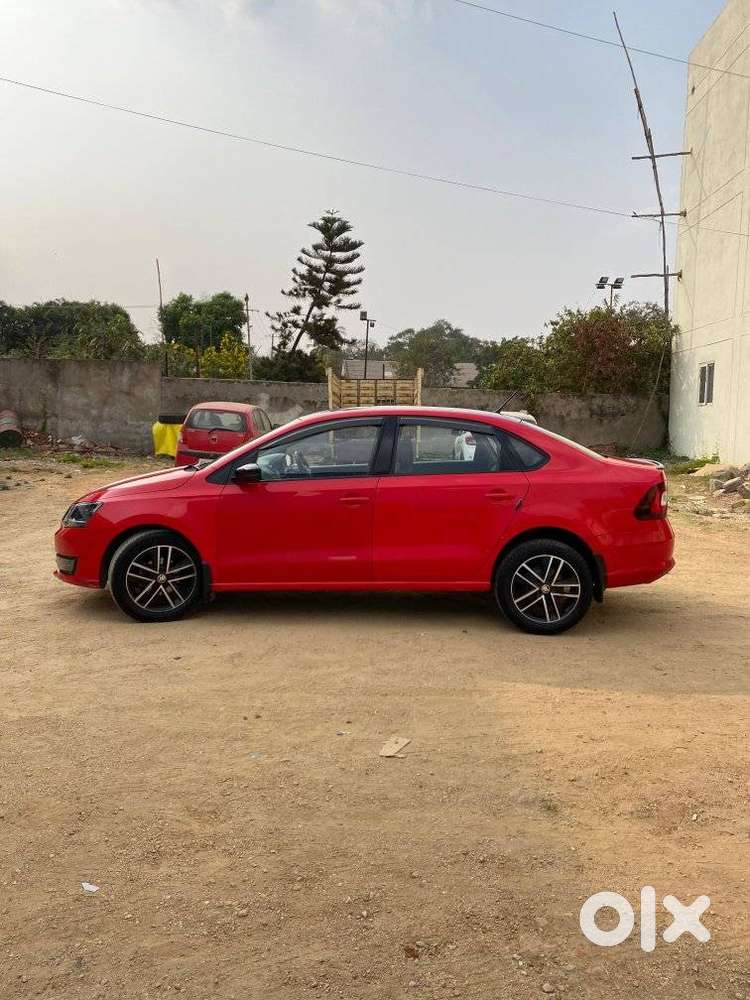Skoda Rapid 1.5 Tdi Style/1.5 At Style, 2018, Diesel