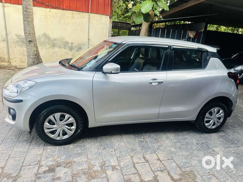 Maruti Suzuki Swift Amt Vxi, 2022, Petrol