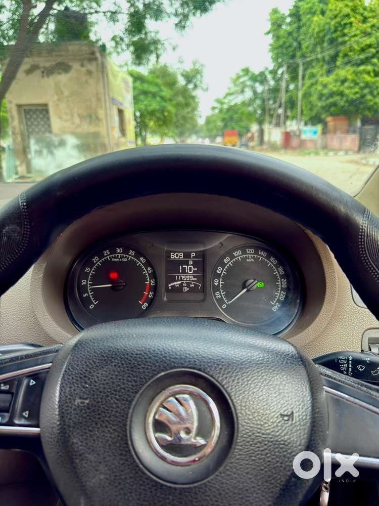 Skoda Rapid Diesel 2016