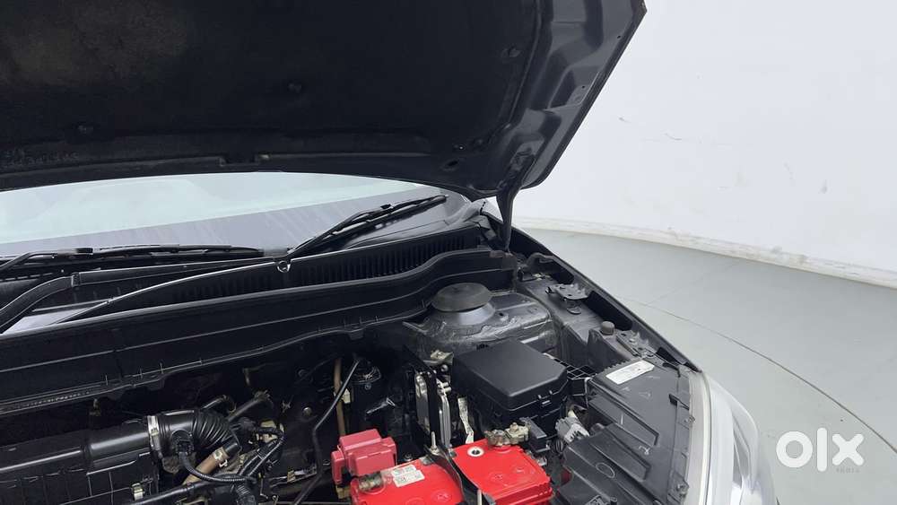 Maruti Suzuki Vitara Brezza 1.5 Zxi At, 2020, Petrol