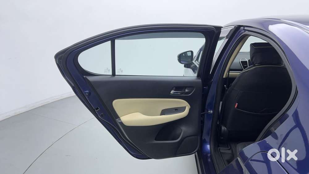 Honda City 1.5 Vx I-vtec Mt, 2023, Petrol