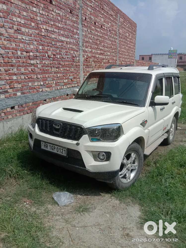 Mahindra Scorpio Diesel 2014 Variant S4