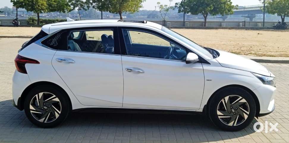 Hyundai New I20 1.0 Asta (o) Turbo Dct, 2022, Petrol