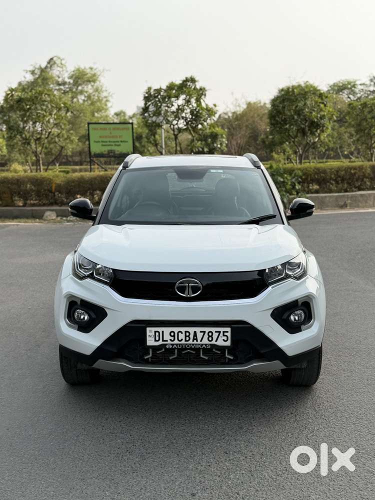 Tata Nexon 1.5 Revotorq Xz Plus Hs Dual Tone, 2023, Petrol