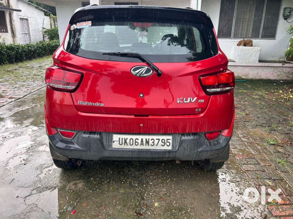 Mahindra Kuv 100 2017