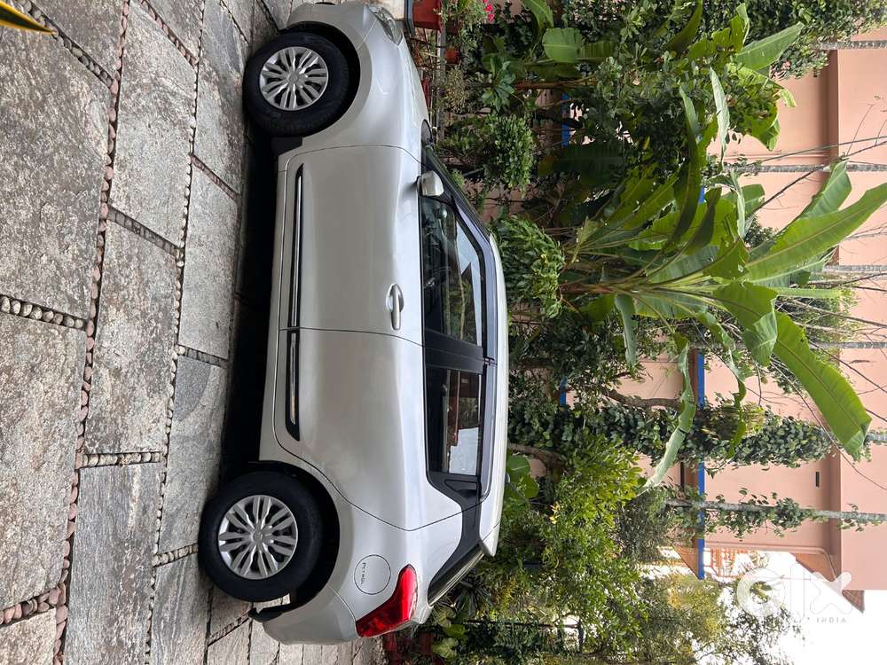 Maruti Swift Amt Vxi 2018