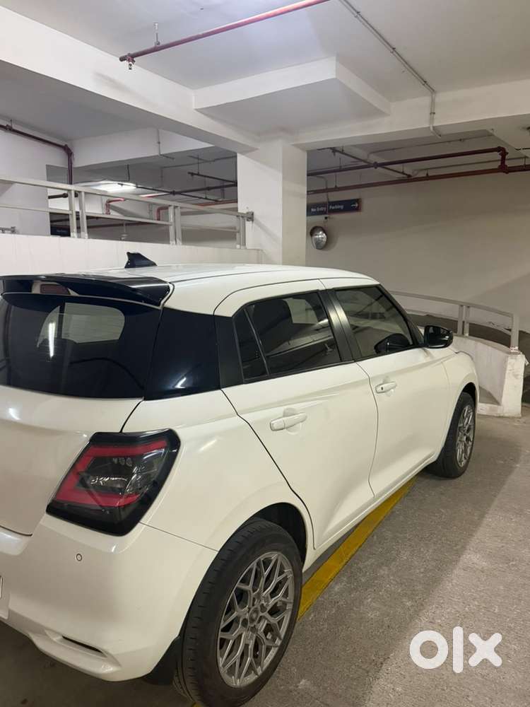 Maruti Suzuki New-gen Swift 2025 33000 Km Driven