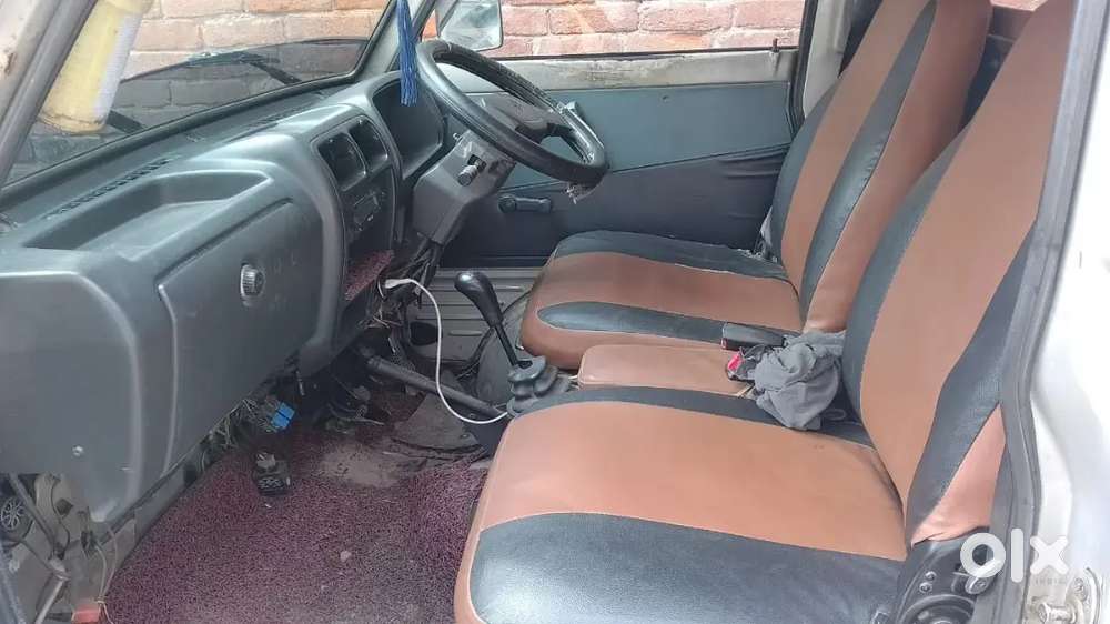 Maruti Suzuki Omni 2010