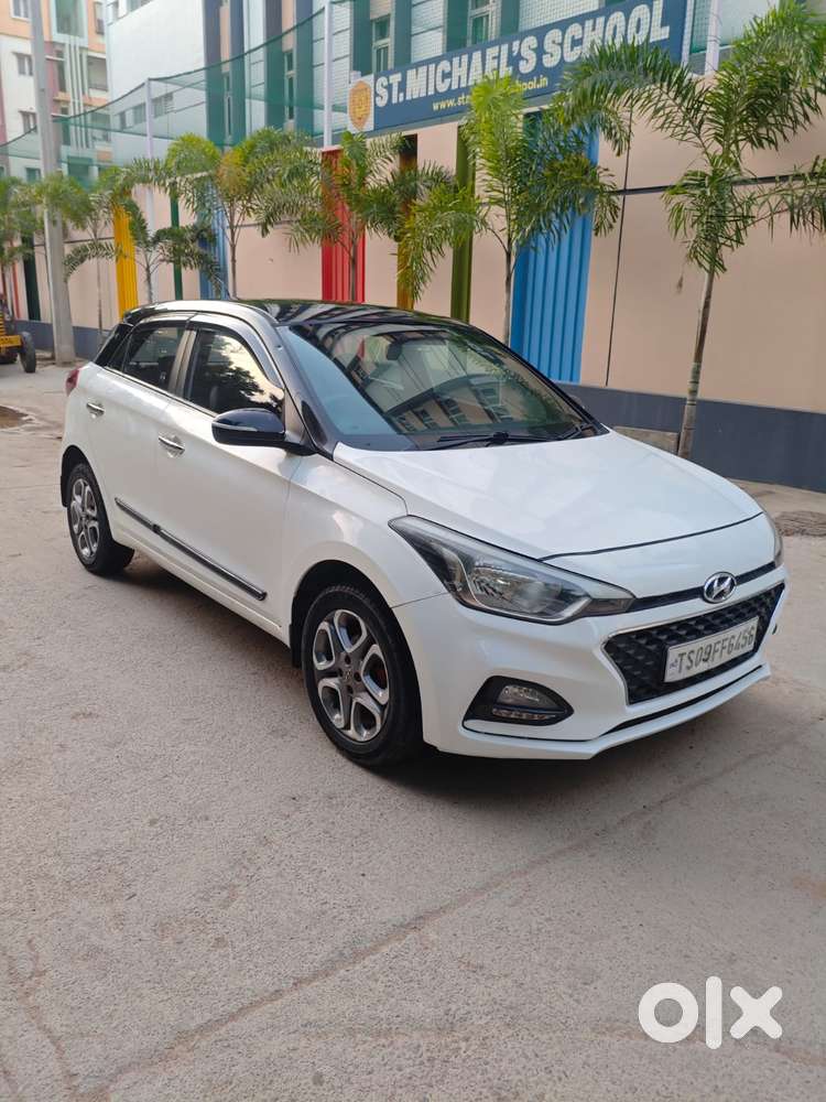 Hyundai I20 Sportz Plus Dual Tone, 2019, Petrol